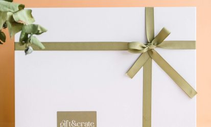 Premium greyboard gift box with tray inserts for jewelry and cosmetics packaging