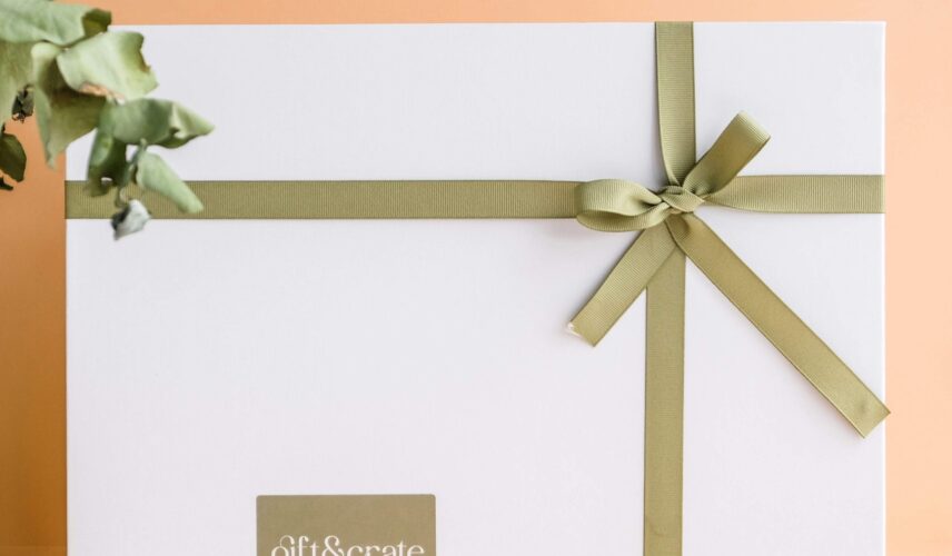 Premium greyboard gift box with tray inserts for jewelry and cosmetics packaging