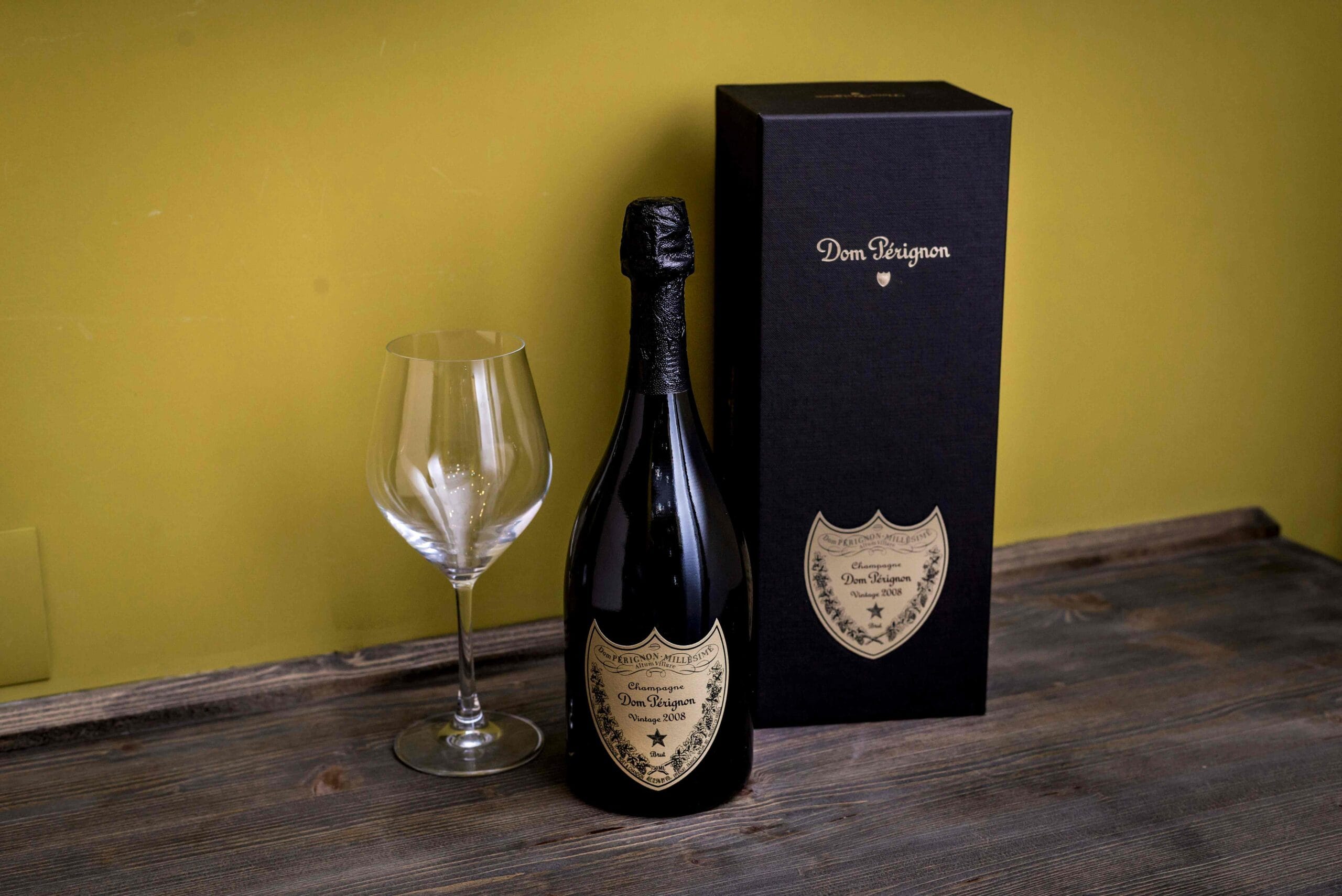 1200gsm greyboard wine packaging box with custom inserts for export protection