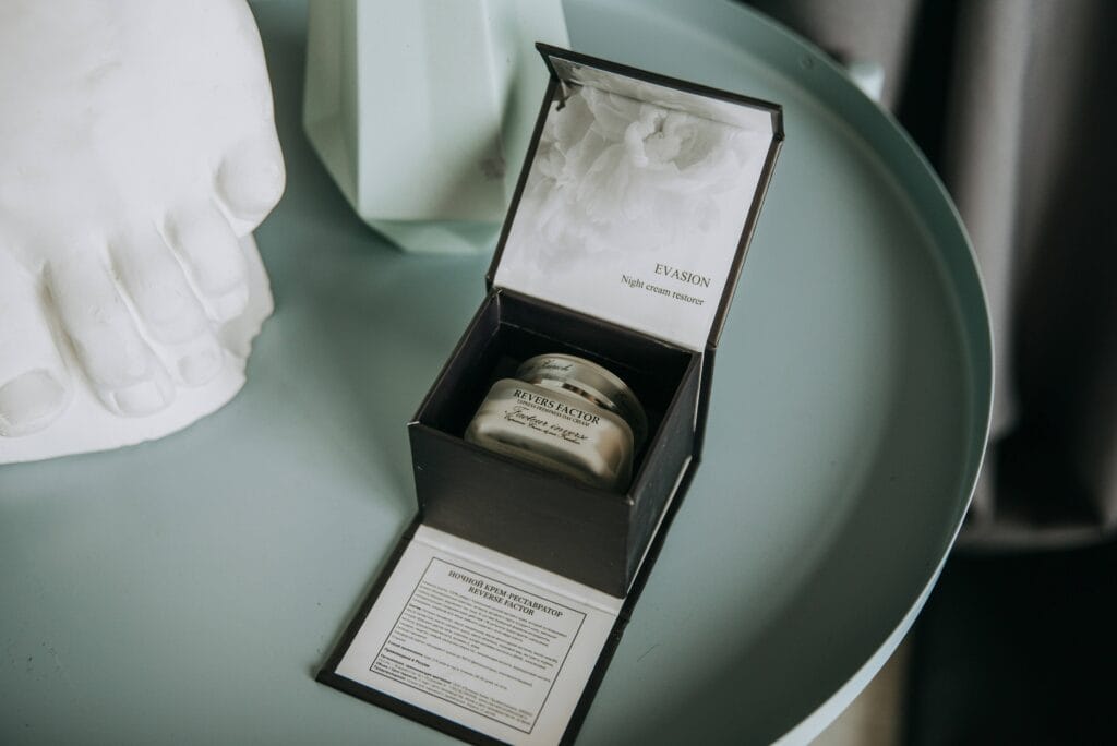 Rigid grey board cream gift box with sturdy structure and premium finish for skincare packaging